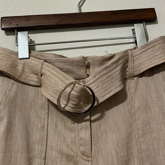 NWT WHBM Linen Blend Utility Trousers. Color: Sahara Twill. Size 6P. - Picture 9 of 11